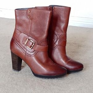 Clarks Brown Rustic Mid-shaft Boots